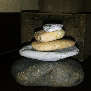 Artsy Unikat Strandstein Stapel 5 (7) Natürlich Ozean Felsen Zen Garten Skulptur Natur Weihnachten Yoga Geschenk Strand Home Peace Rock Art Meer *