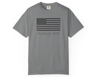 In God We Trust Shirt Amerikanische Flagge - Garment-Dyed T-Shirt Frauen Männer Souvenir