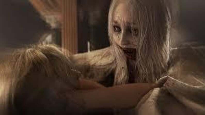 Puede incluir: Una figura de piel p&aacute;lida con cabello largo y blanco y una boca muy abierta. La figura parece estar en un estado de angustia o agresi&oacute;n, con dientes visibles y un fondo oscuro y sombreado. La imagen tiene un tema de terror.