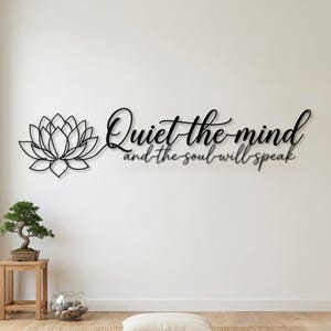Metallskylt med lotuscitat, dekoration för yogarum, väggdekoration för meditation, mindfulness-gåva, zen-hemstil, väggdesign för manus