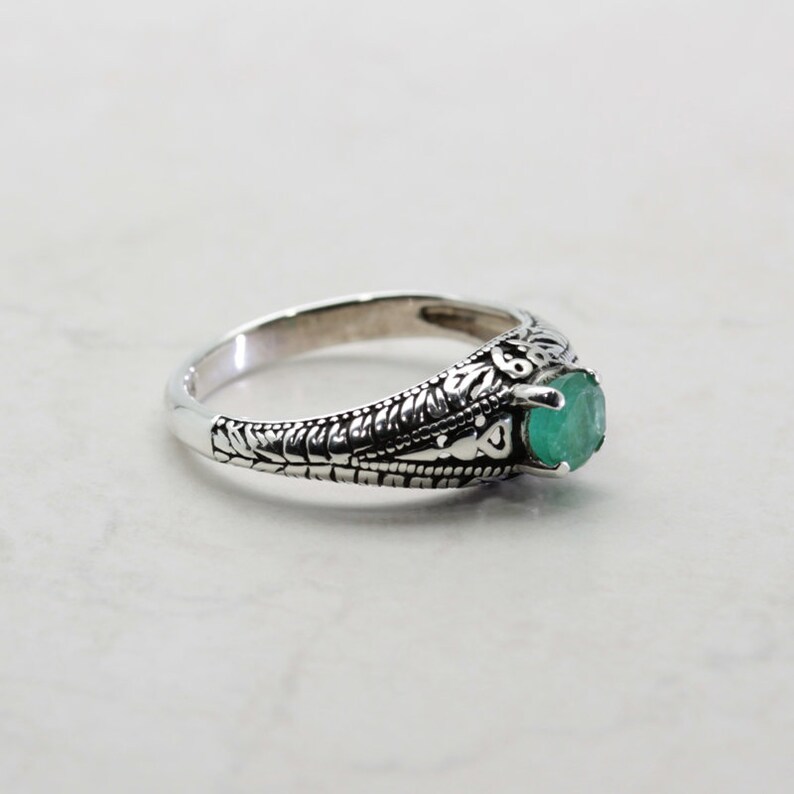 Round Cut 5mm x 0.50 Carat Art Deco Revival Style Sterling Silver Emerald Ring Emerald Ring Translucent Natural Colombian Emerald