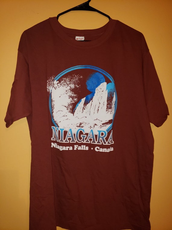 vacation clothes canada