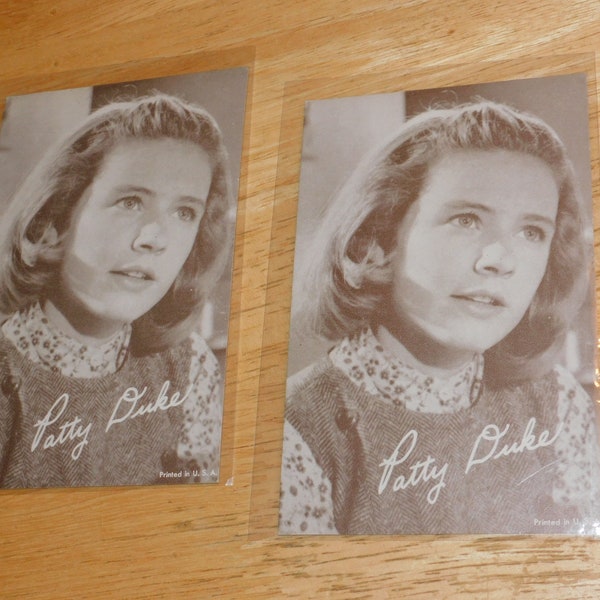 2 1950s Patty Duke vending machine trading card lot - hollywood television show actress nick at nite Nonsports