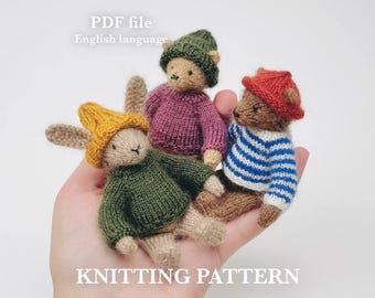 Gebreide miniteddybeer en minikonijntje, zittend speelgoed, amigurumi-speelgoedpatroon, naadloos minispeelgoed met outfit