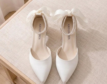 Elegant White Pointed Toe Mary Jane Wedding Shoes with Pearl Ankle Strap and Satin Ribbon Bow, Vintage French Style Bridal Flats for Bride