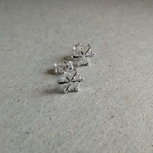 Silver Snowflake Stud Earrings. Sterling Silver Snowflake. Winter Earrings. Delicate Earrings. Simple Winter Jewellery. Christmas Gift