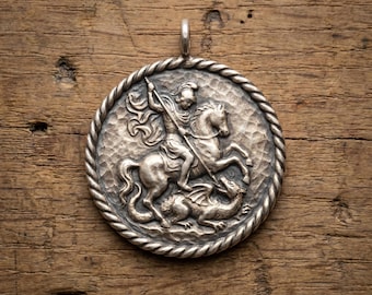 Collar con colgante de San Jorge hecho a mano, medalla del dragón, regalo católico, joyería religiosa cristiana para hombres.