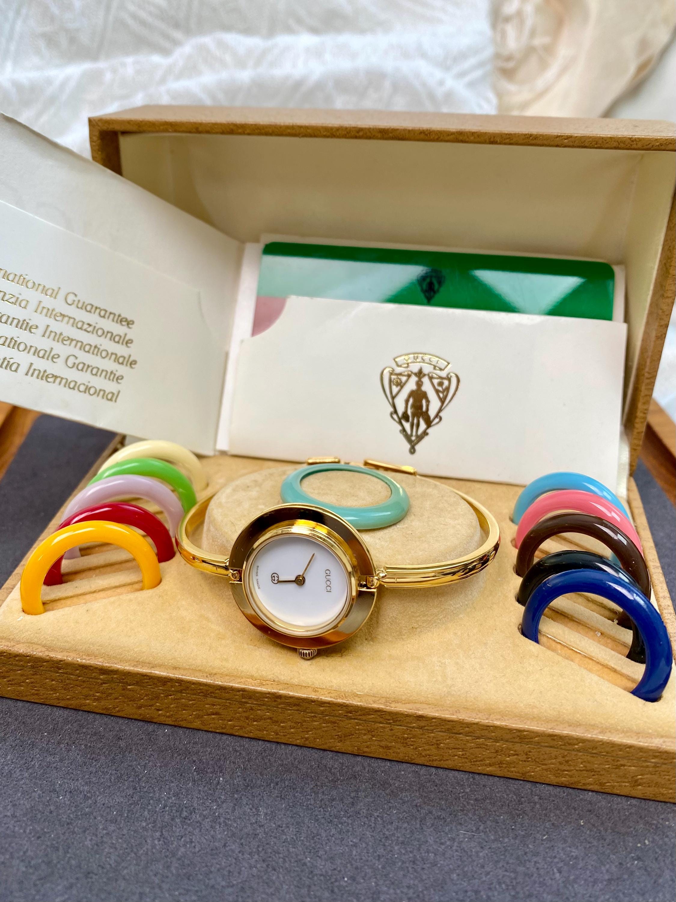 Gucci gold vintage watch - Etsy 日本