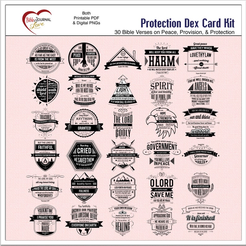 Puede incluir: Un conjunto de 30 tarjetas imprimibles en blanco y negro con vers&iacute;culos b&iacute;blicos sobre la paz, la provisi&oacute;n y la protecci&oacute;n. Cada tarjeta presenta un vers&iacute;culo diferente en un marco decorativo con un dise&ntilde;o &uacute;nico.