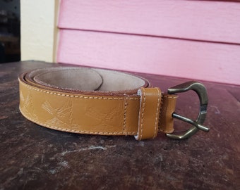Tooled Leather Belt Flying Birds Sz 29-32 Made in Italy #8805 Vintage