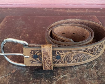 Justin Brown Tooled Leather Belt Size 30-33 Vintage #8806 USA Leaves