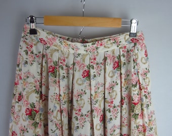 Vintage Susan Bristol Womens Small Ivory Red Pink Roses Floral Full Skirt Rayon Front Pleated Cottagecore Spring Summer