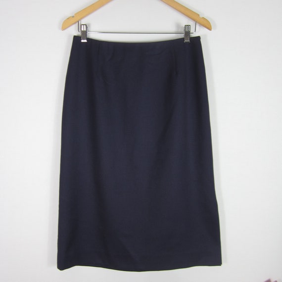 A line skirt usa 2025