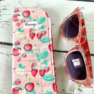 Sunglasses/Glasses Case, Boho Pink Glasses Case, Gift for Her, Stocking Stuffer, Handmade Gift, Shabby Pink Strawberry Glasses Case