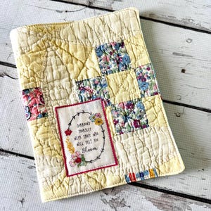 Vintage Quilt Bible Cover, Nine Patch patchwork Style, 1940's Feed Sack