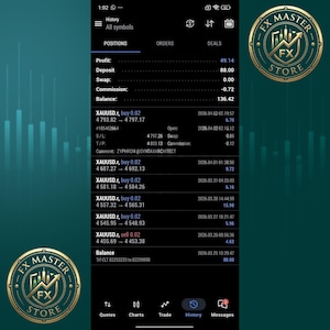 Puede incluir: Una pantalla de teléfono móvil muestra la interfaz de una aplicación de trading. La pantalla muestra datos financieros, incluyendo ganancias, depósito y saldo. El logo "FX MASTER STORE" es visible en las esquinas superior derecha e inferior izquierda.