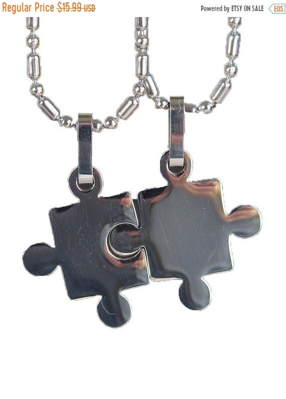 Couple chains online deals