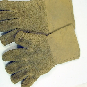 Kevlar 14&quot; ceramic firing gloves 750 degree abe