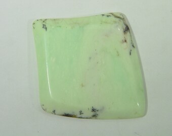 Real All Natural Australian Lemon Chrysophrase ( Magnesite ) Finished Cabochon 2997D
