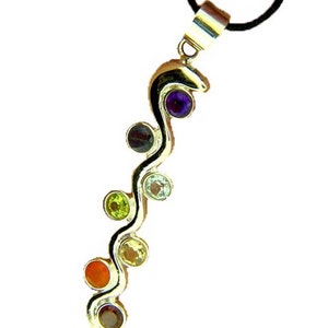 Collana con pendente in argento Kundalini 7 Chakra Facet con accenti di pietre preziose 0868C