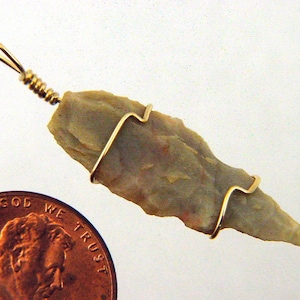 14kt Gold Fill Wire Wrapped Neolithic Flintstone Arrowhead Pendant w/ Gold Plated Chain 8734P