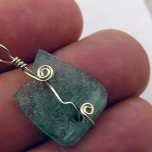 Antique Iridescent 1st Century Roman Glass Bead Pendant Necklace tempP