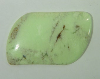Real All Natural Australian Lemon Chrysophrase ( Magnesite ) Finished Cabochon 3024D