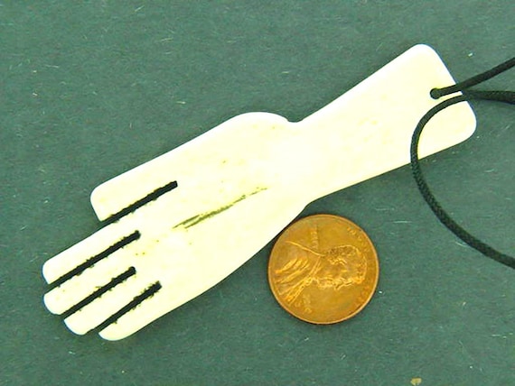 BUTW All Seeing Hand Eye Bovine bone pendant necklace 0967C