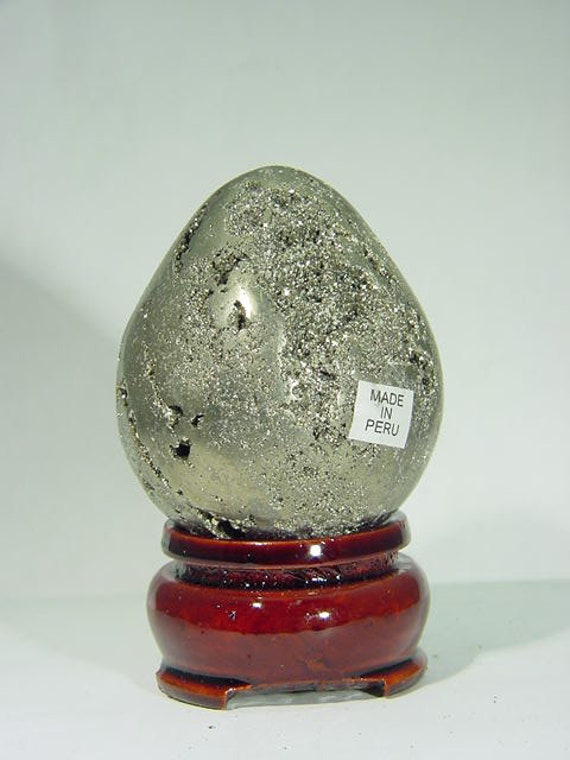 黄鉄鉱の愚者の金 直径 45 mm x 53 mm 宝石の卵型オーブ スタンド付き