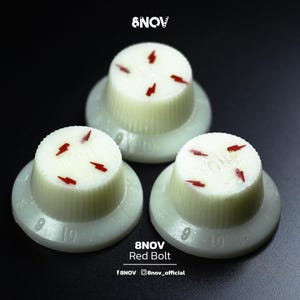 8NOV Signature Red Bolt Guitar Knobs Crimson Lightning & Green Glow Electric Guitar Bass Parts
