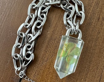 Resin Crystal Point Luck of The Irish Four Leaf Clover Rainbow Silver Necklace On A Chunky Chain