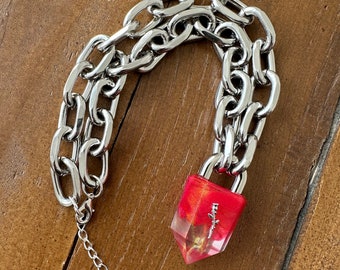 Chunky Resin Crystal Celeste Vampire Red Rose Silver Necklace On A Chunky Chain