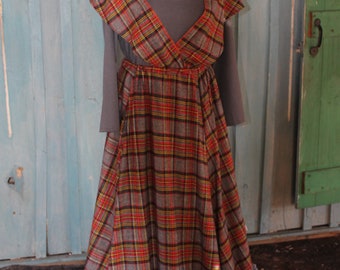 Full Length Soft Gray Plaid Skirt and Shawl