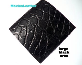 Schwarze Croc bedruckte Lederstücke, schwarzes Leder, Leder für Ohrringe, Lederschnitte in schwarzem und braunem Leder