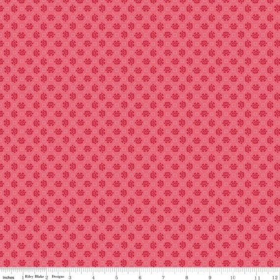 Lori Holt 14 Design Board Granny Chic Pink Needlepoint C8522-Pink