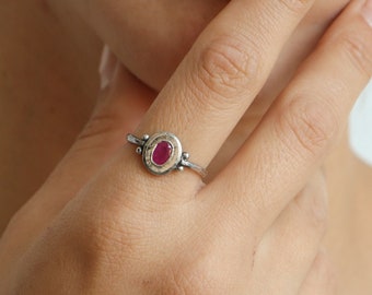 Ruby silver ring, sterling silver ring, ruby jewelry, pink stone ring, minimalist ring, dainty jewelry, dainty ring, US size 6