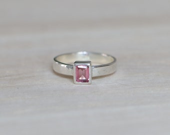 Pink tourmaline sterling silver ring, rectangular stone ring, pink stone ring, classic silver ring, minimalist ring, US size 5 1/2