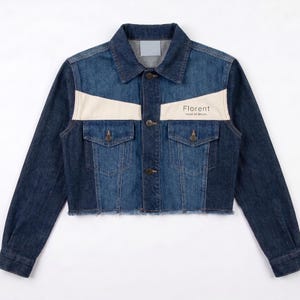 Giacca alla moda, denim riciclato, streetwear, patchwork sostenibile, cappotto in jeans, moda a zero sprechi, denim riciclato fatto a mano, minimalismo, corto