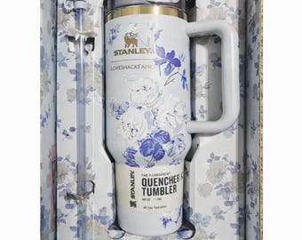 Stanley x LoveShackFancy Quencher H2.0 Tumbler – 40oz Floral Edition