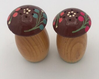 VTG Handbemalter Holzpilz Salz & Pfeffer