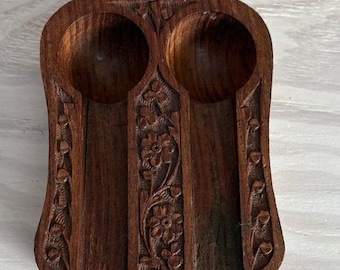 VTG Carved Wooden Pipe Stand Made in India