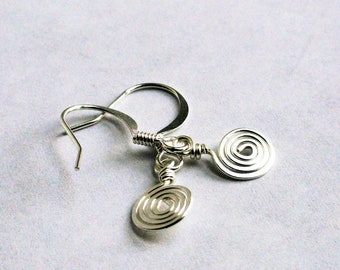 Spiral earrings - sterling silver - minimalist earrings - hammered earrings - modern earrings - sterling spirals - wire earrings