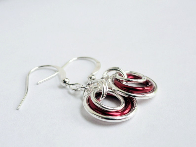 red chainmaille illusion earrings red ring earrings aluminum earrings Chainmaille earrings floating earrings graduating hoops