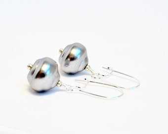 Lantern earrings - silver glass earrings - pearly earrings - venetian earrings - blown glass earrings - silver lantern - coated glass beads