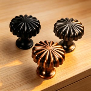 French Vintage Pumpkin Knob, Brass Fluted Drawer Pull
