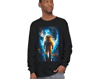Camiseta de manga larga teñida con estampado de astronauta, arte cósmico galáctico para amantes del espacio.
