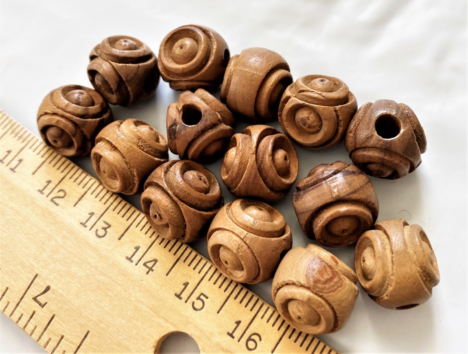 Carved wood beads//primitive reclaimed vintage//tribal round Etsy