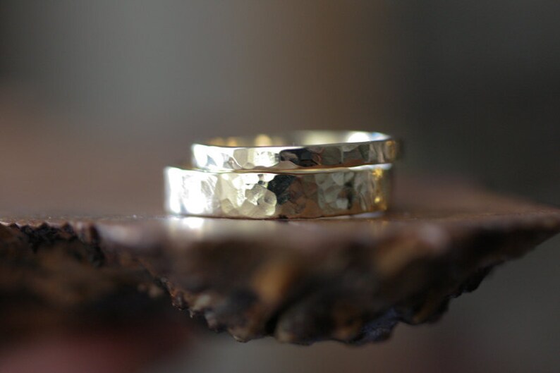 hammered flat band wedding set 14k 2 rings image 3