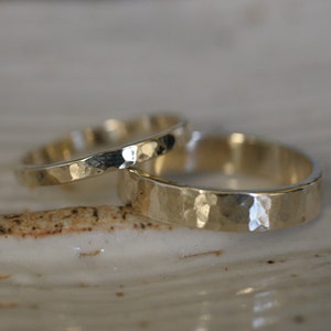 hammered flat band wedding set 14k 2 rings image 4