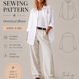 Könnte beinhalten: Ein PDF-Schnittmuster für eine Oversized-Bluse von Beyond Sewing in den Größen S-5XL. Das Design enthält eine technische Vorder- und Rückansicht eines langärmeligen Hemdes mit Brusttasche und einem abgerundeten Saum.